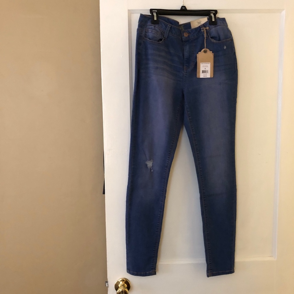 Comfy jeans size 9
